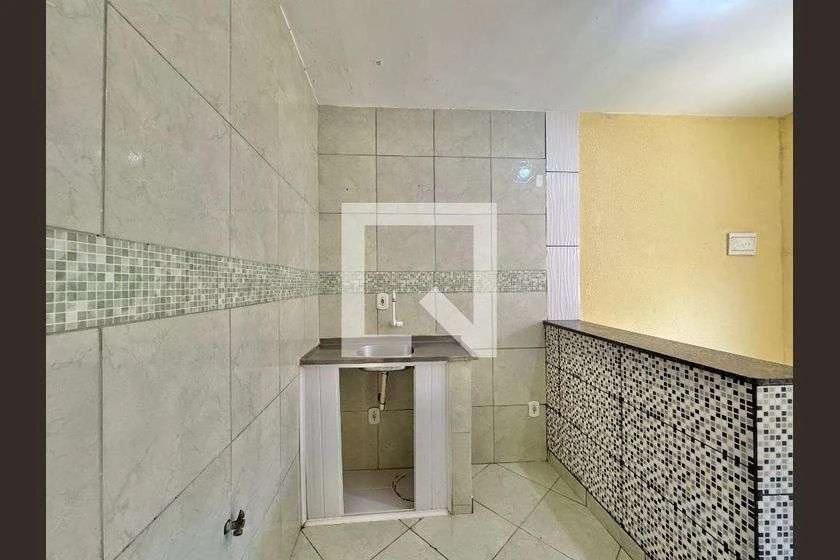 Casa para aluguel sem vaga, 1 quarto e 28 m² — photo 11
