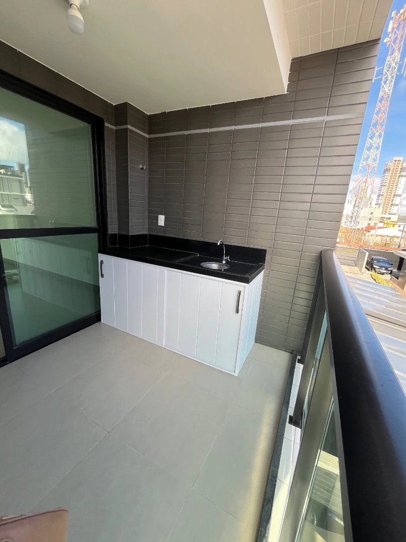 Home office in a 2-bedroom apartment, 57 m² — photo 4