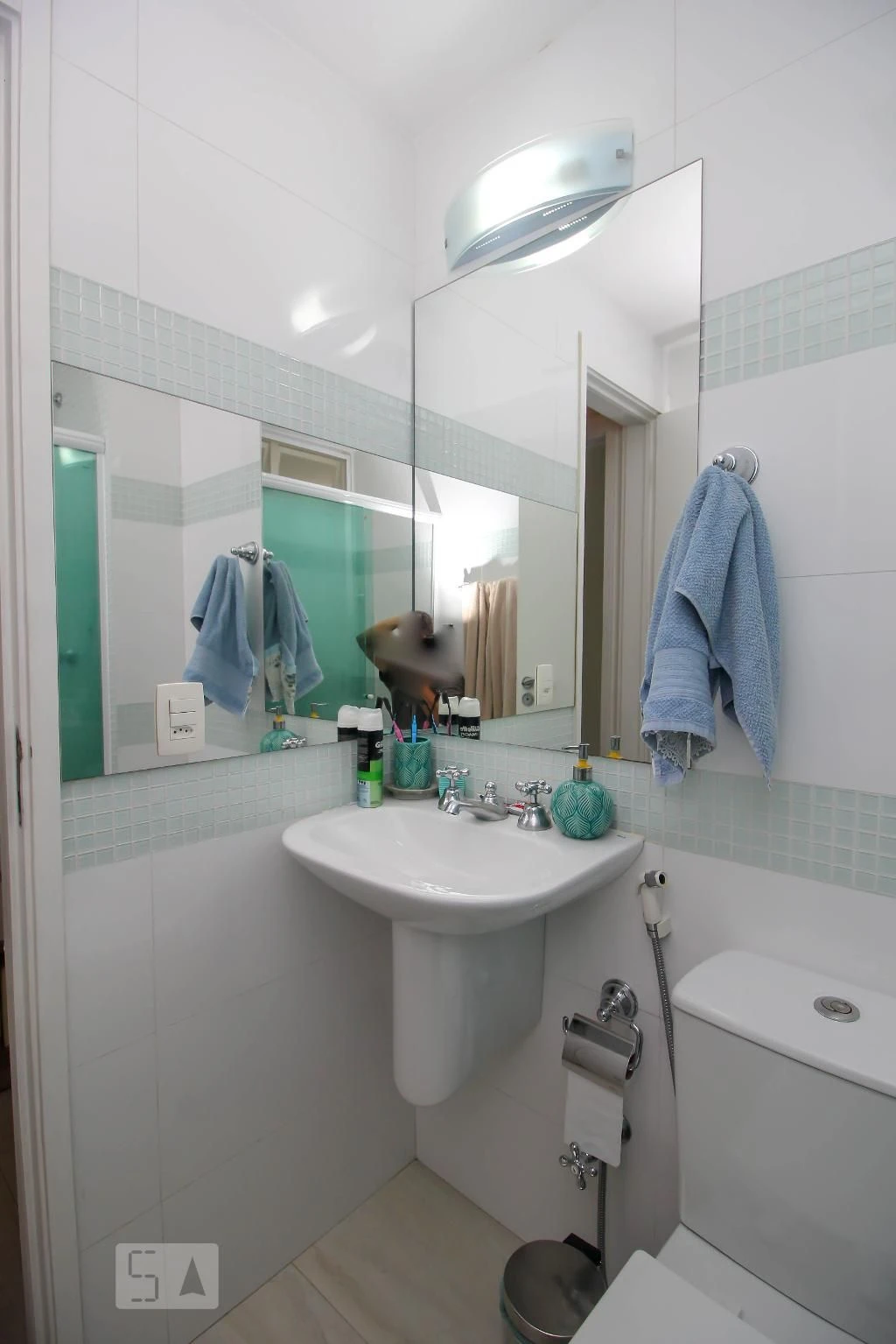 3-bedroom apartment with a glass-enclosed balcony — photo 50