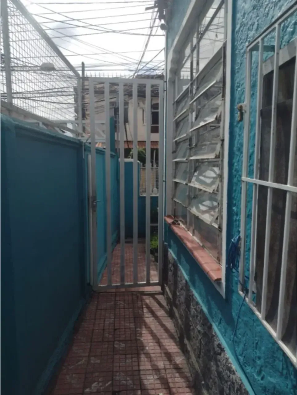 Casa sem mobília com 3 quartos e 1 banheiro — photo 10