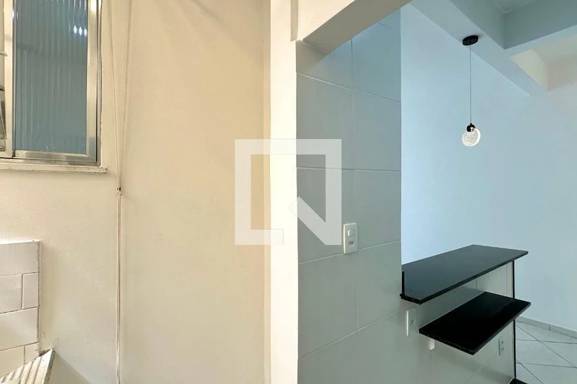 1-bedroom apartment with open-plan kitchen and 45 m² — photo 9
