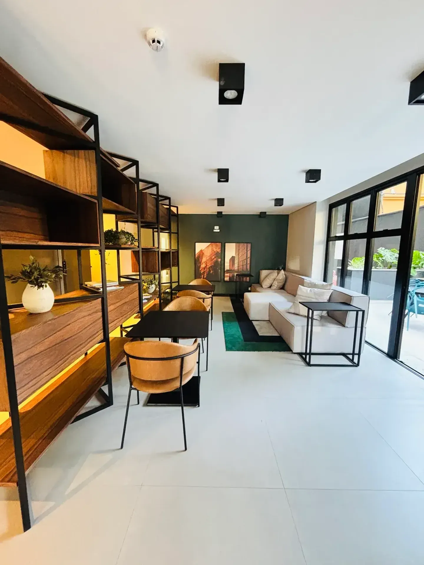 Apartamento com 2 quartos mobiliado e cozinha integrada — photo 39