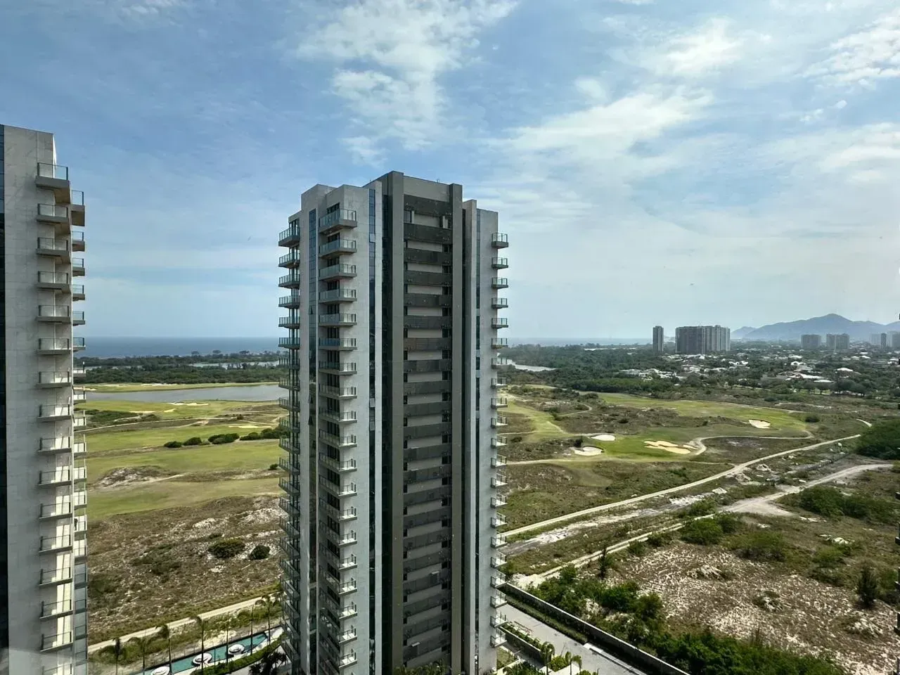 3-bedroom apartment with 6 bathrooms and 3 parking spots — photo 4