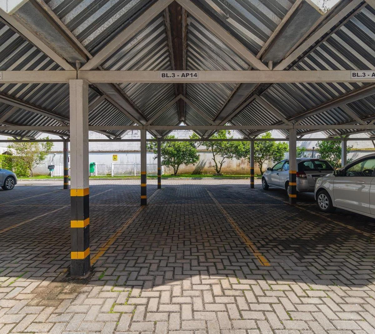 Робоче місце та 3 спальні: квартира 75 м² — photo 10