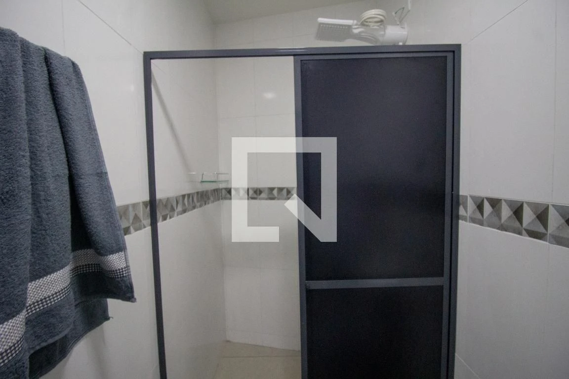 Furnished house with 2 en-suite bedrooms and gas kitchen — photo 31