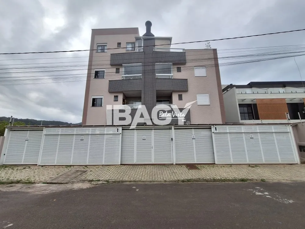 Меблированная квартира 48 м²: 1 спальня и парковка — photo 32