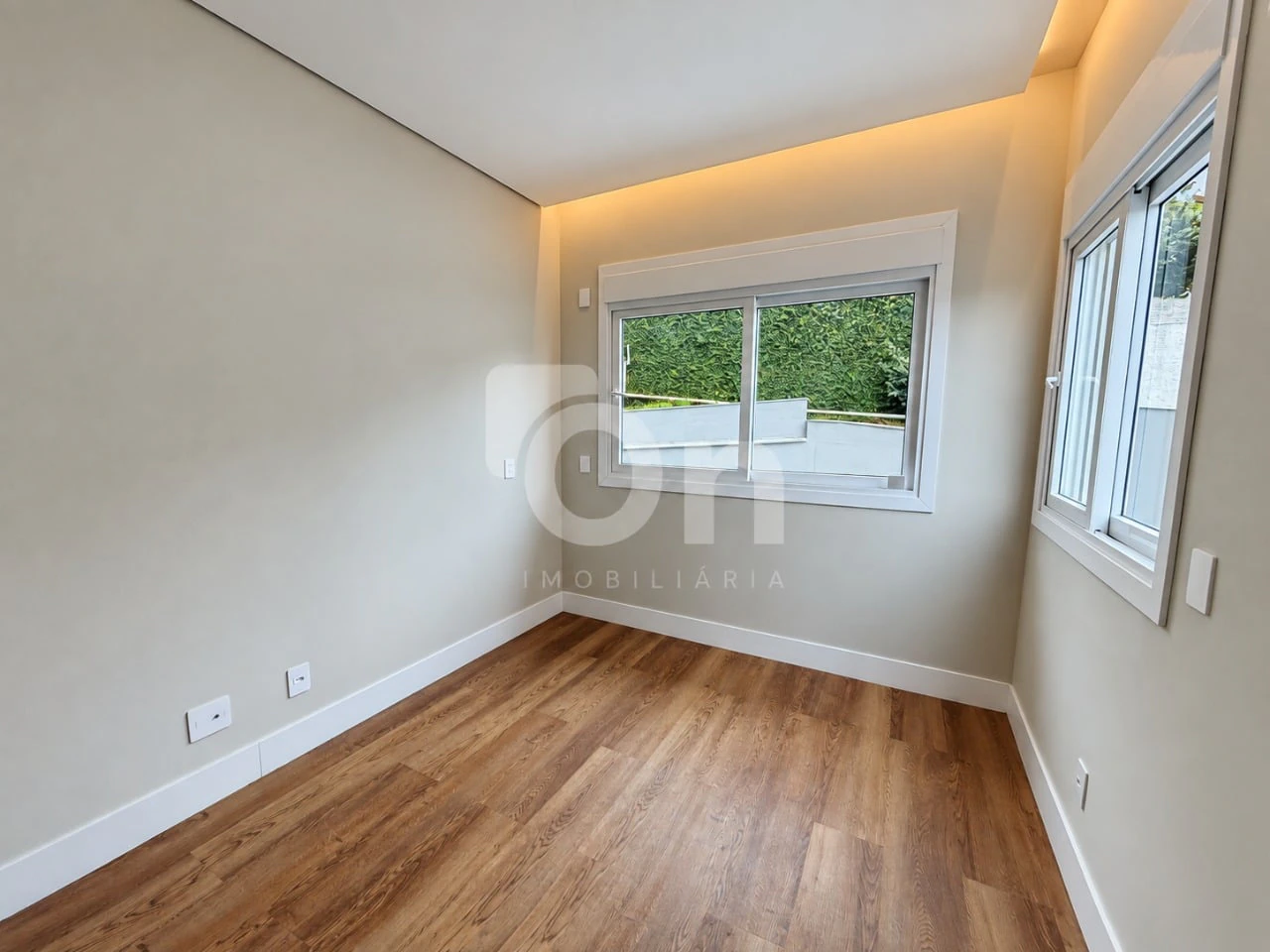Ванна и 3 спальни: квартира 95 м² — photo 14