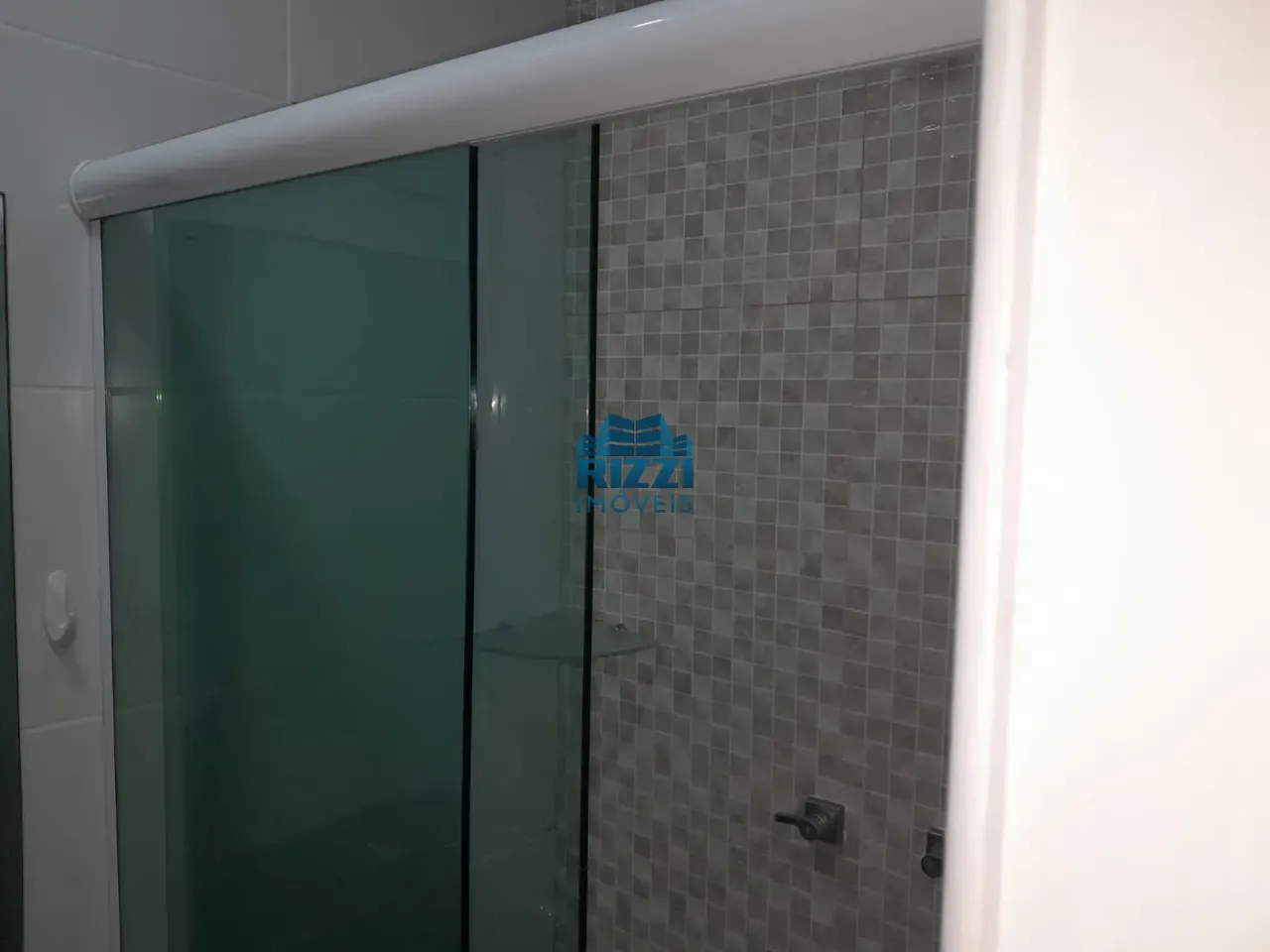 Apartamento com 3 quartos e 5 banheiros com terraço — photo 14