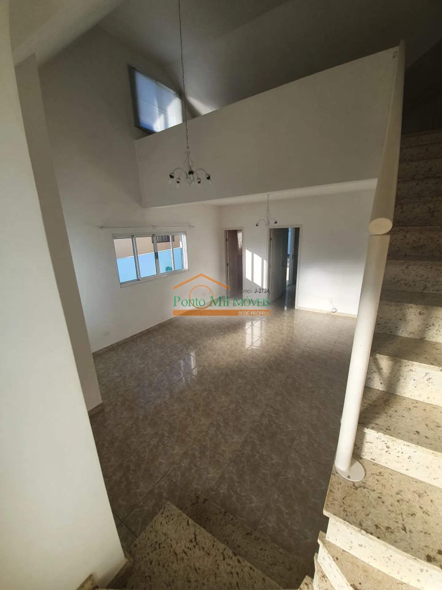 Будинок для оренди з 3 спальнями та 180 м² — photo 39