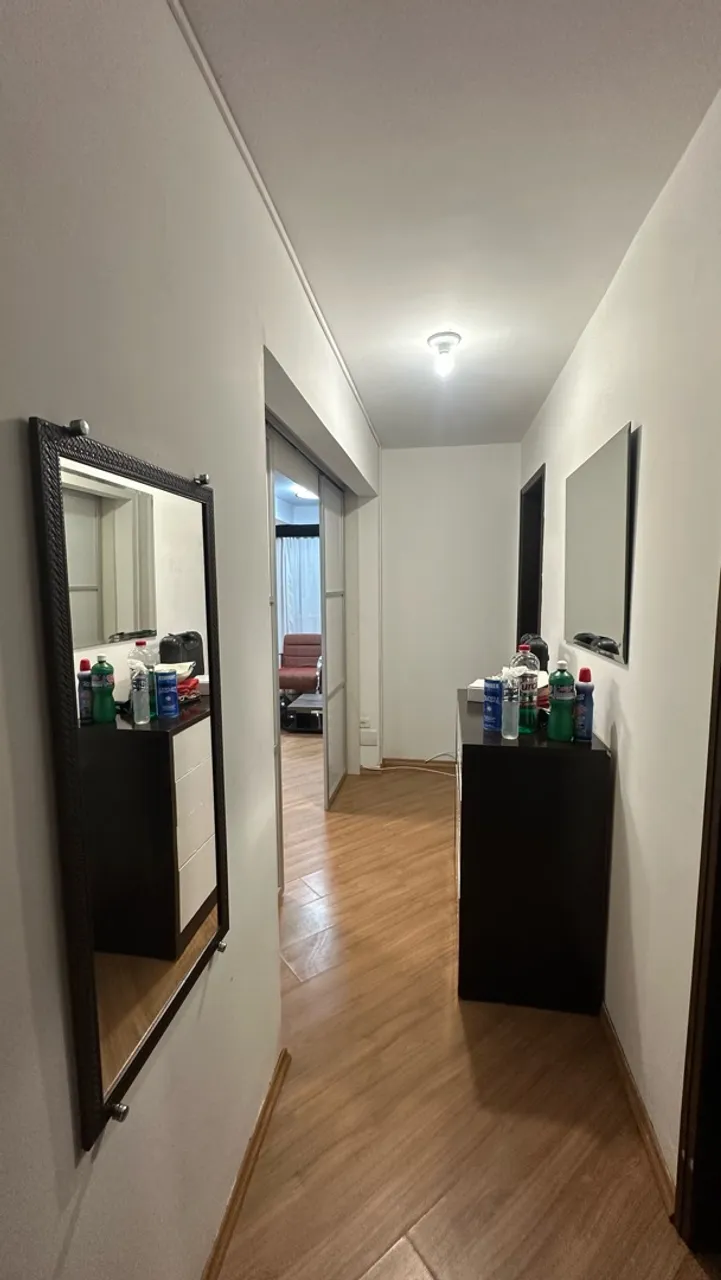 2-bedroom apartment with wood or laminate floors — photo 17