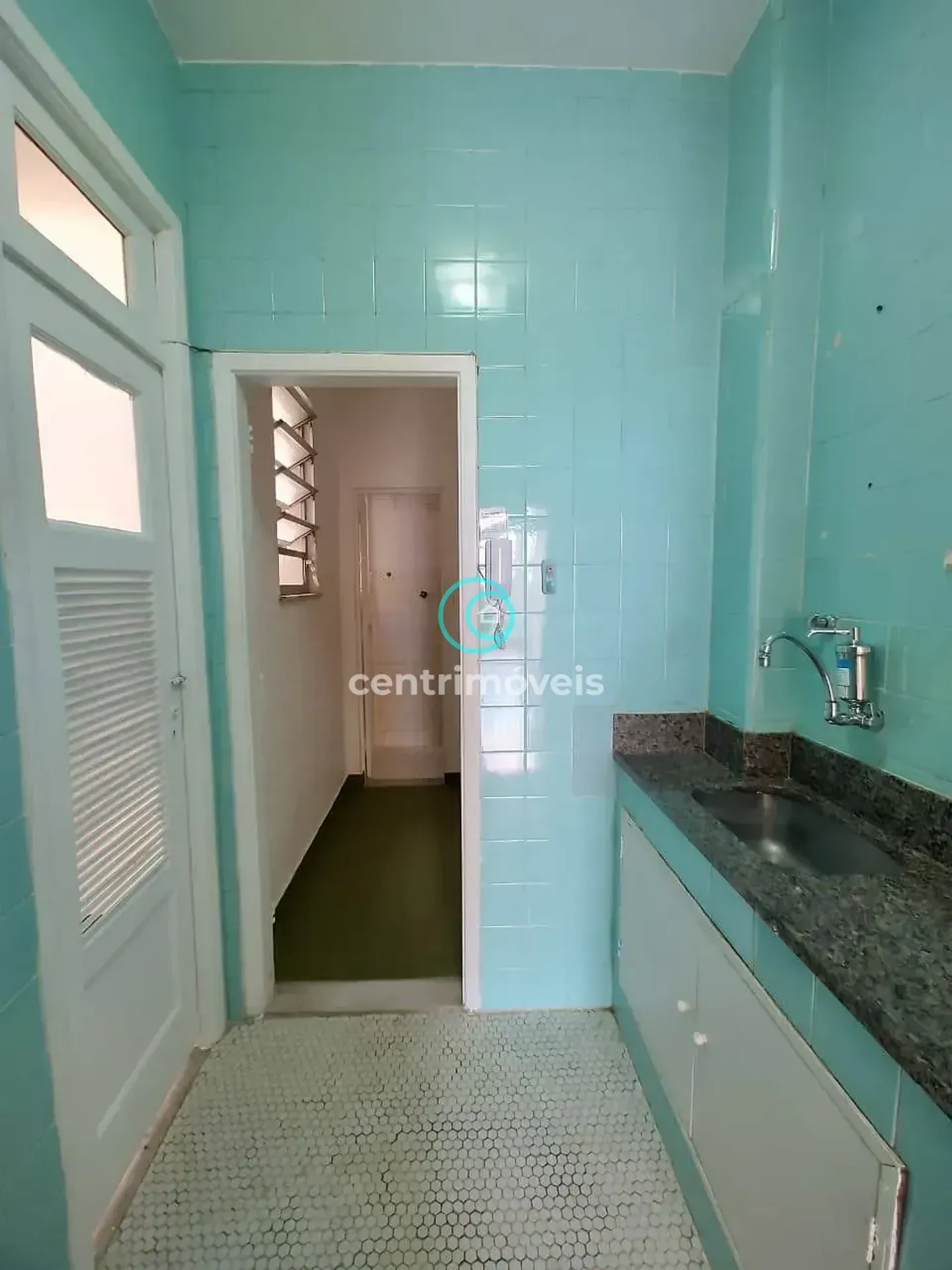 2-bedroom apartment with a mountain view in Rio de Janeiro — photo 2