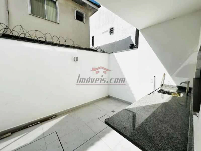 Casa de 214 m² com 4 suítes e 5 banheiros — photo 16