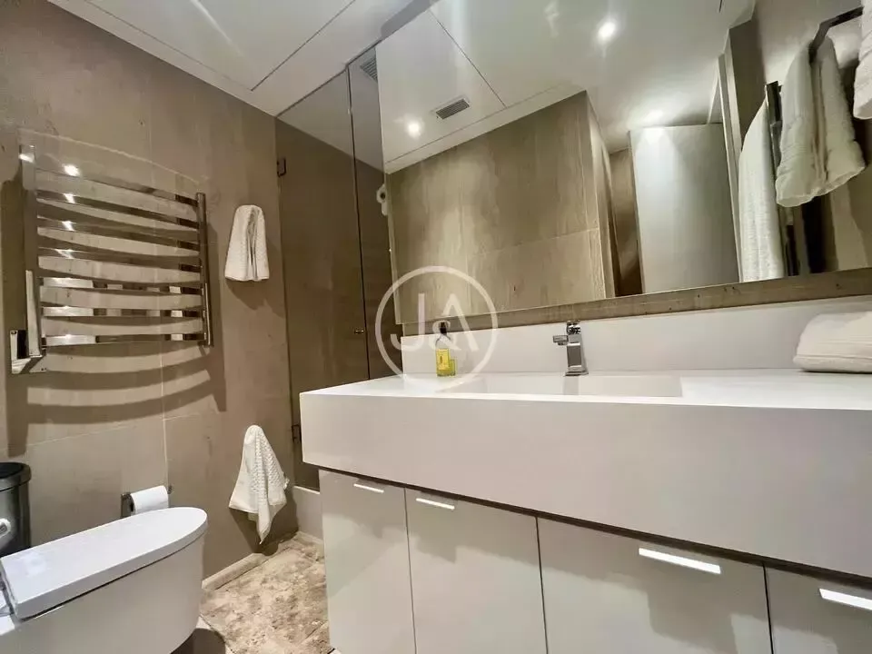 Rental apartment with 2 bedrooms, 2 baths and 106 m² — photo 22