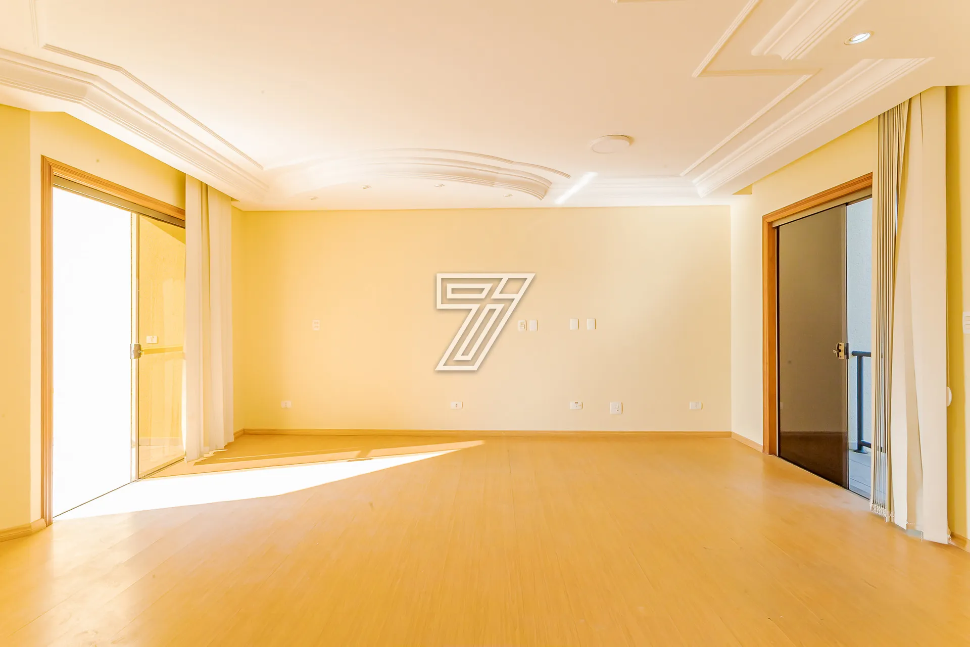 House with 4 bedrooms, 5 bathrooms and 540 m² — photo 30