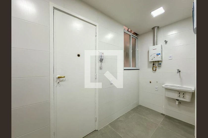 Apartment, 50 m², with wood or laminate floors — photo 16