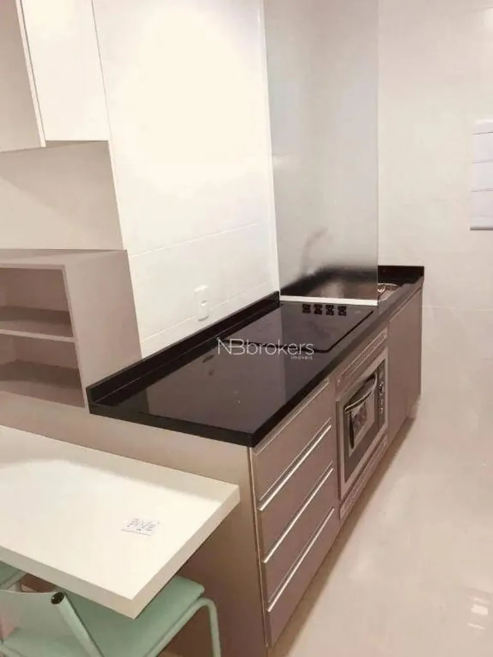 1-bedroom apartment with balcony and private BBQ — photo 8