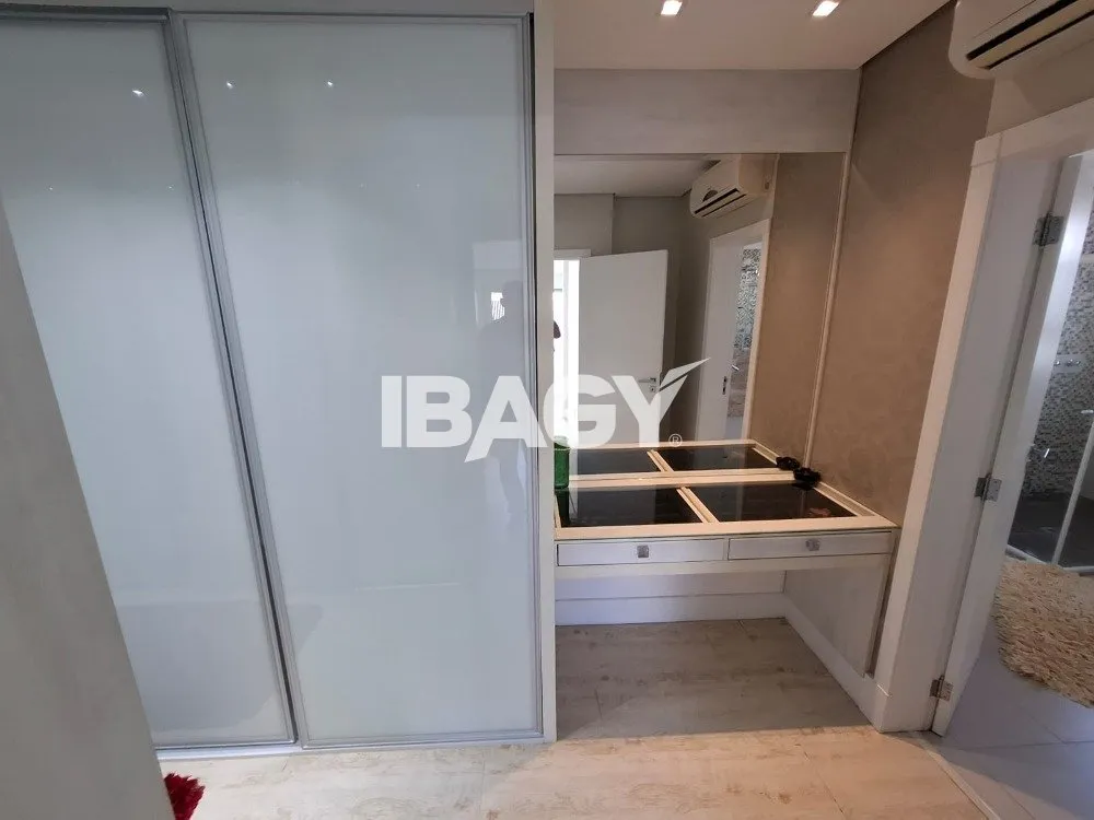 Cobertura duplex com 4 suítes e 520 m² — photo 81