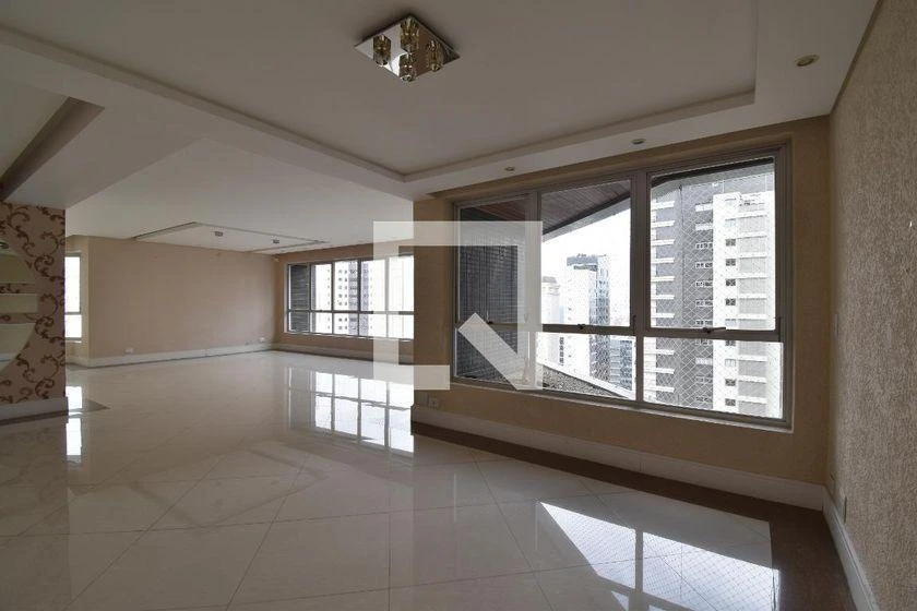 Ванна та 4 спальні: квартира 284 м² — photo 28