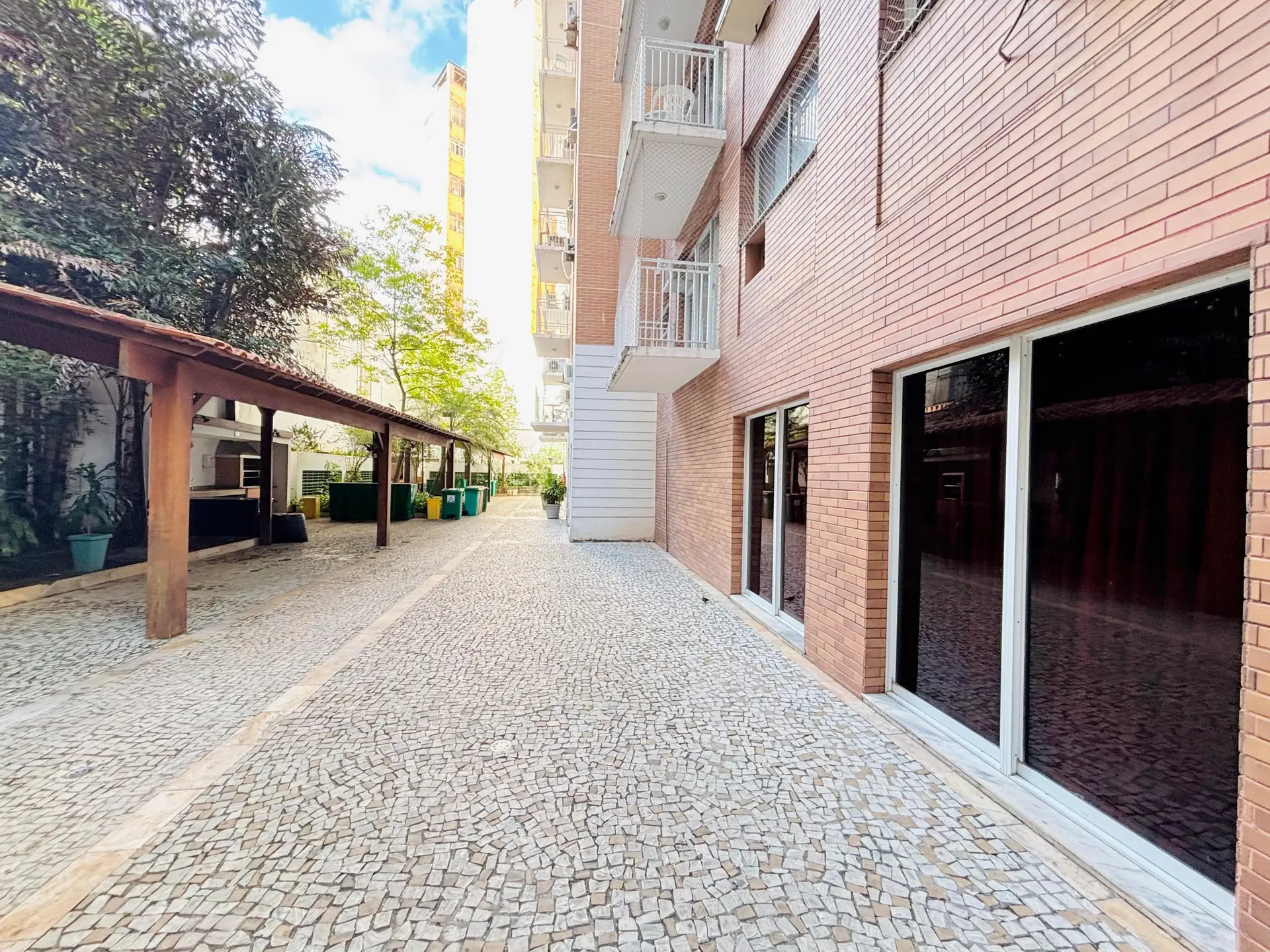 Apartamento mobiliado com cozinha integrada, 1 quarto — photo 31
