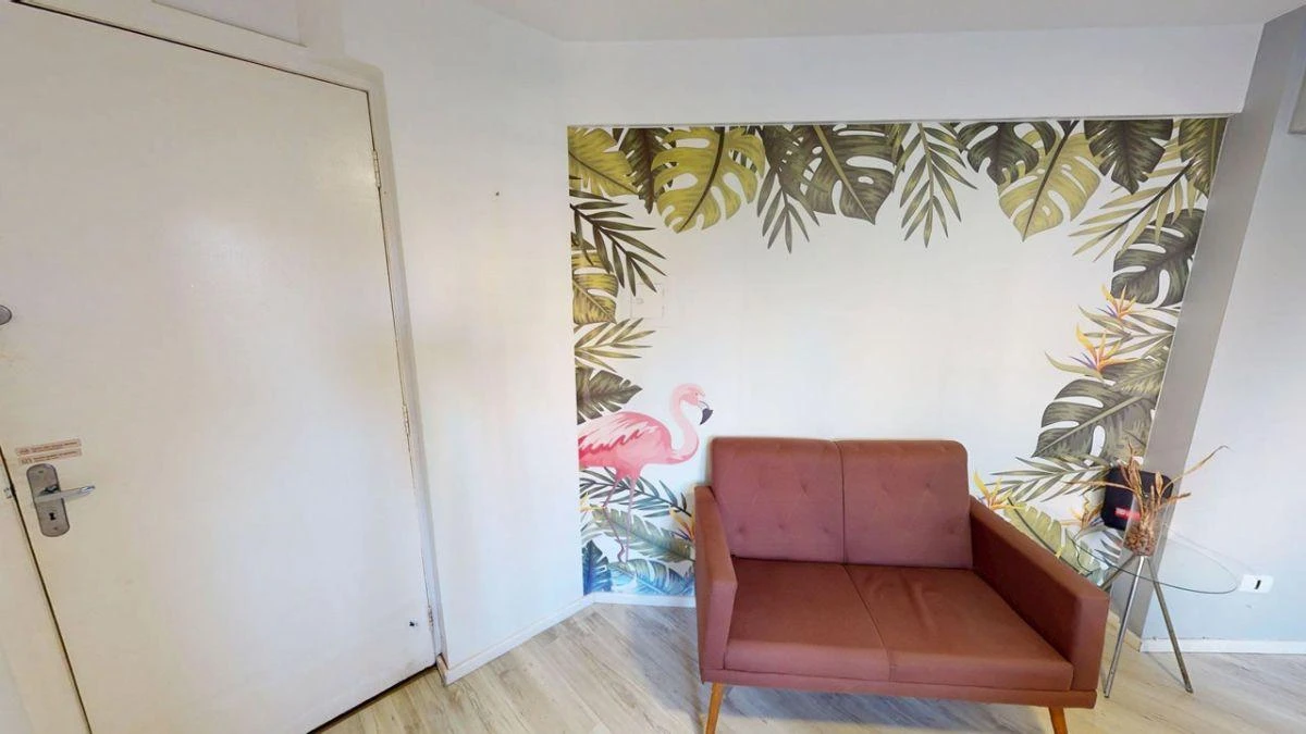 Home office in a 2-bedroom apartment, 35 m² — photo 23