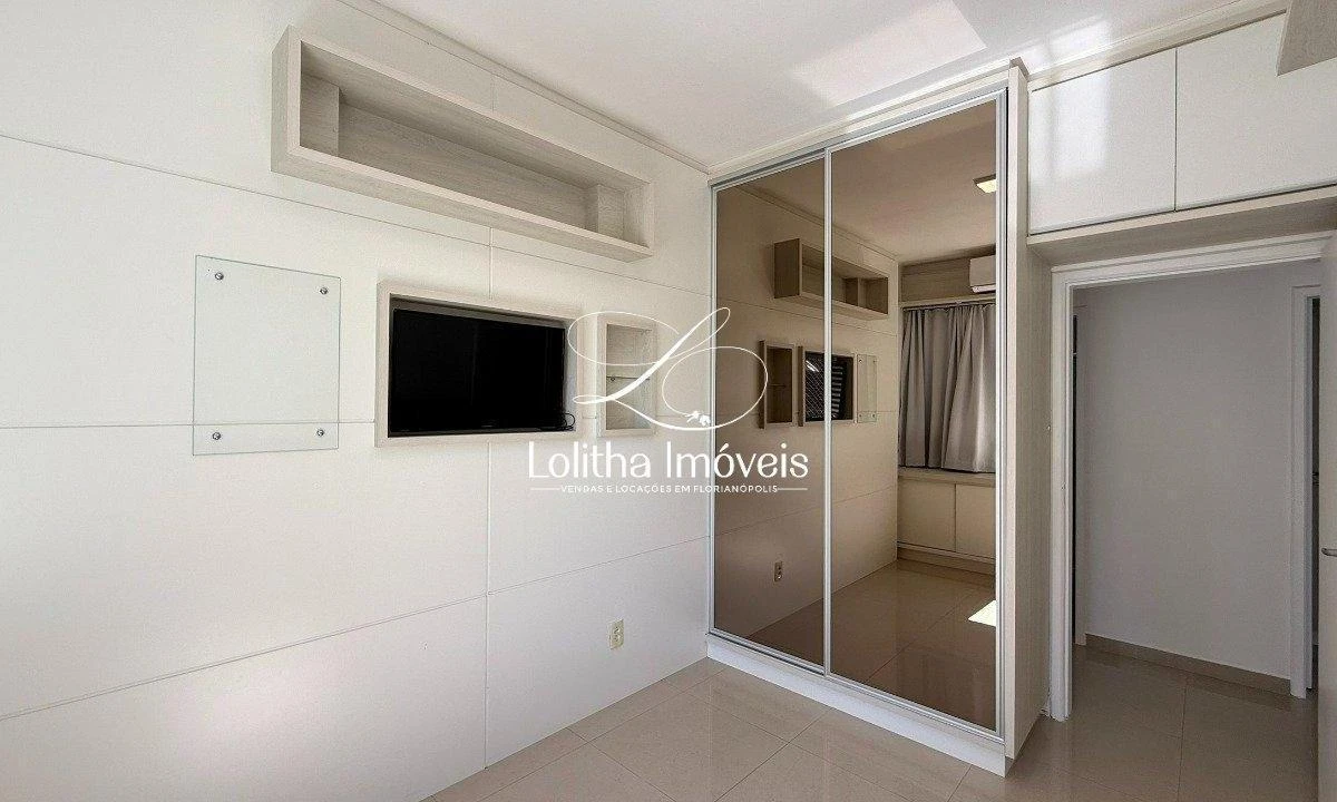 3-bedroom apartment with a dishwasher in Florianópolis — photo 21