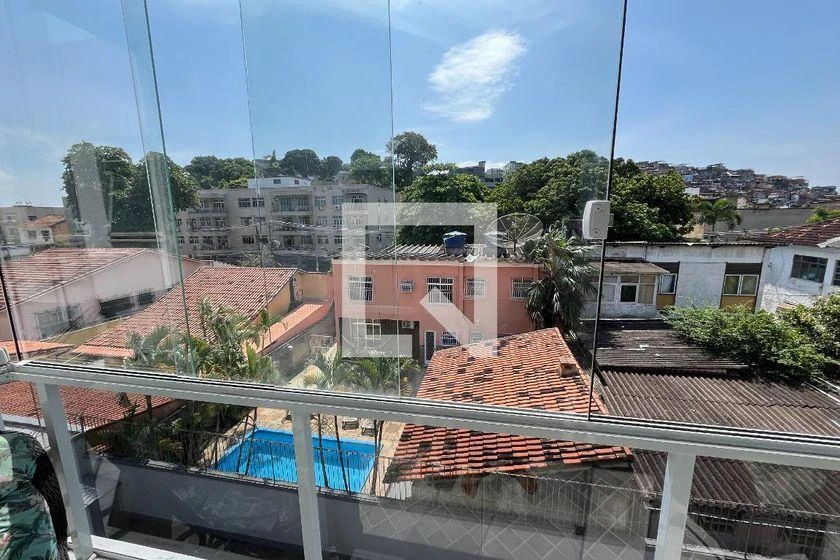 Furnished apartment, 131 m², with a glass-enclosed balcony — photo 22