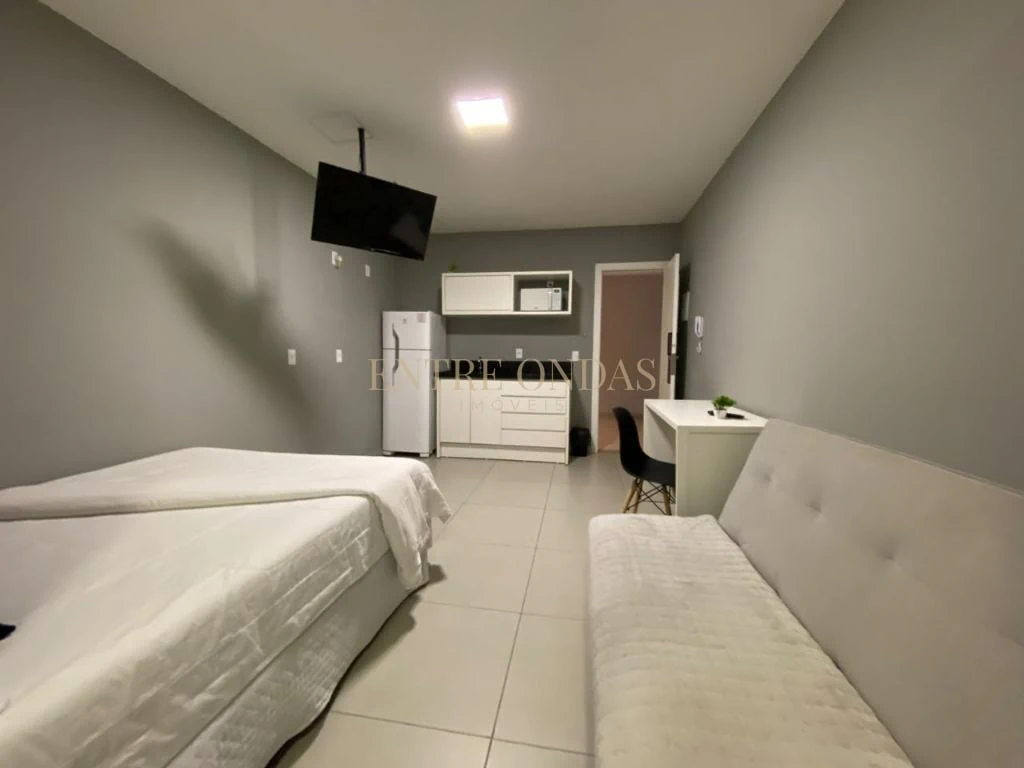 Furnished studio, 25 m², with a home office — photo 8