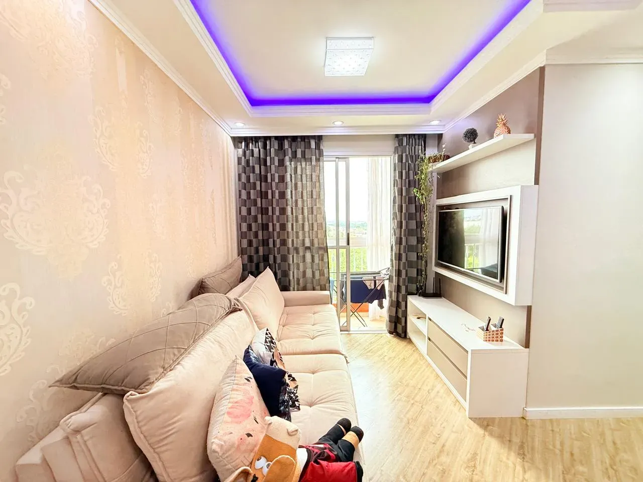 2-bedroom apartment with a washing machine in Curitiba — photo 7