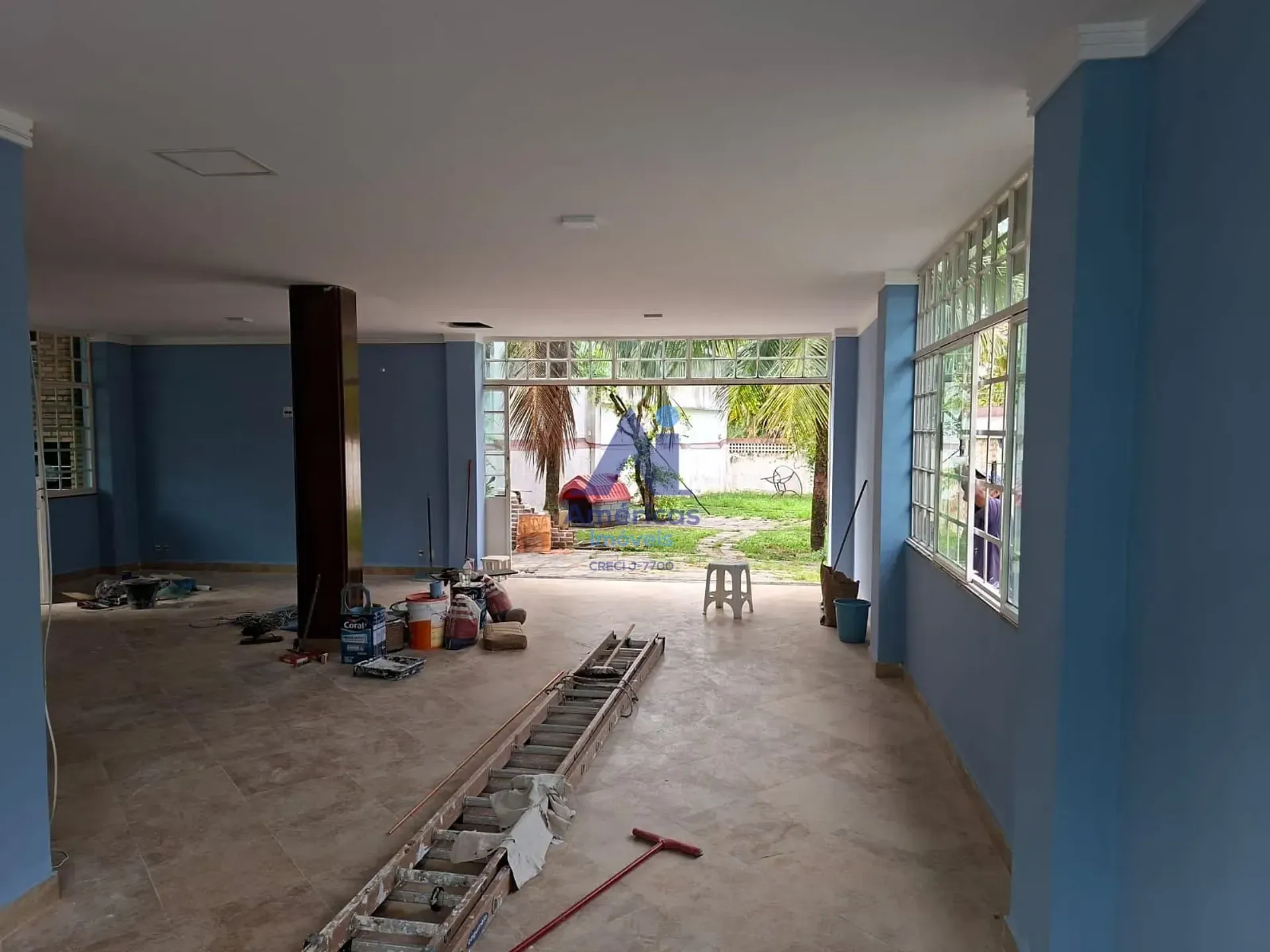 Casa sem mobília com churrasqueira na varanda — photo 26