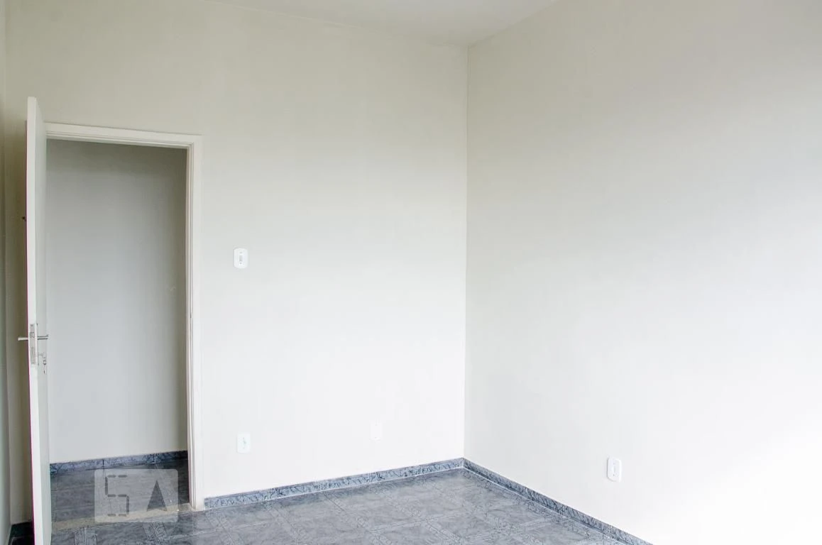 2-bedroom apartment with separate kitchen and gas stove — photo 26
