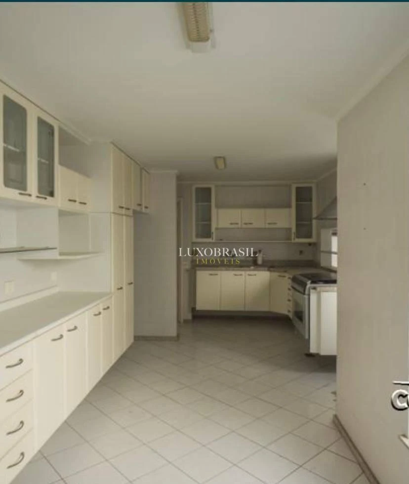 Cobertura de 465 m² com 4 quartos e piscina no prédio — photo 4