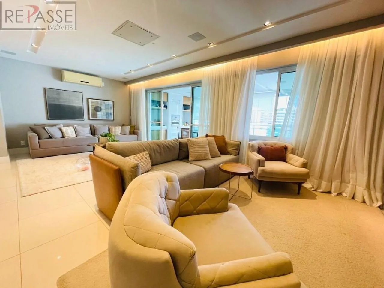 Furnished 4-bedroom apartment with 4 baths, 160 m² — photo 6