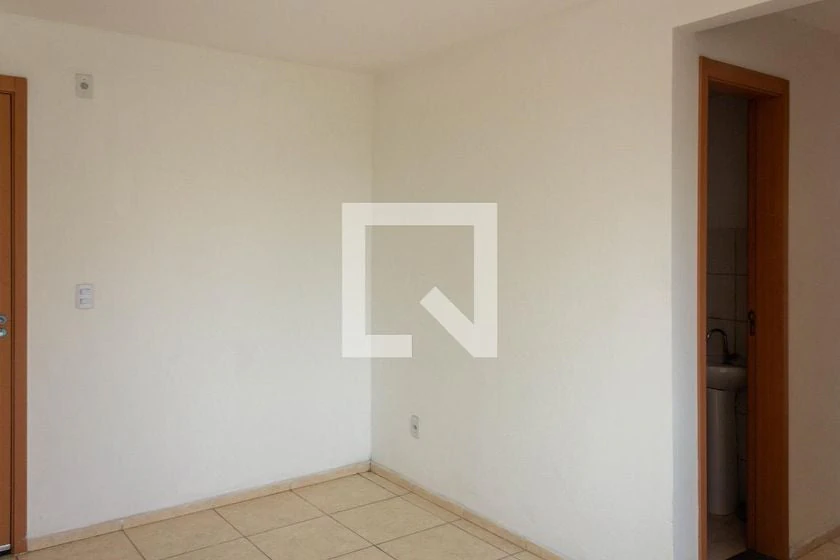 2-bedroom apartment in a building with a gym — photo 24
