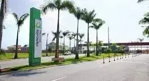 Casa com 5 quartos e 750 m² com área de piscina — photo 10