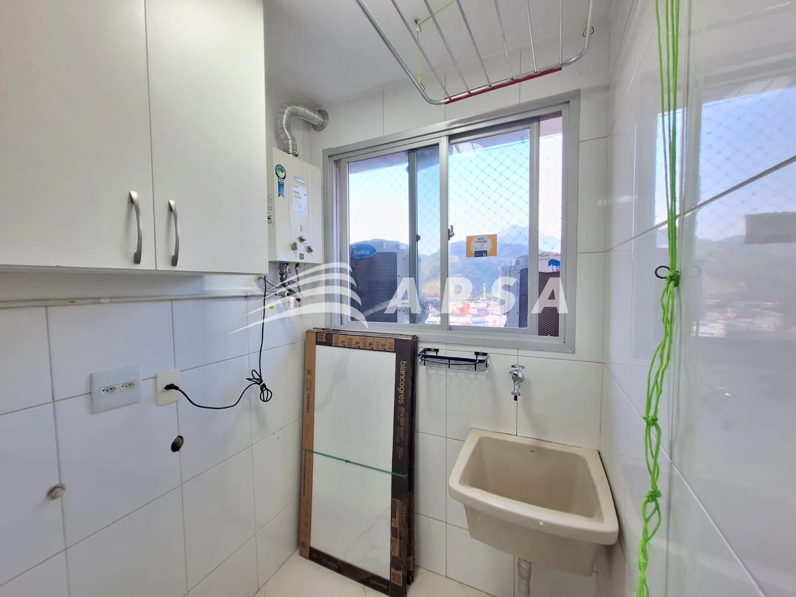 One-bedroom apartment in a building with a pool — photo 7