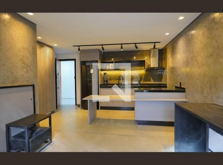 Apartamento mobiliado com 1 quarto e cozinha americana