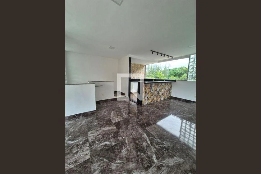 Casa de 300 m² con 5 dormitorios y cocina a gas — photo 3