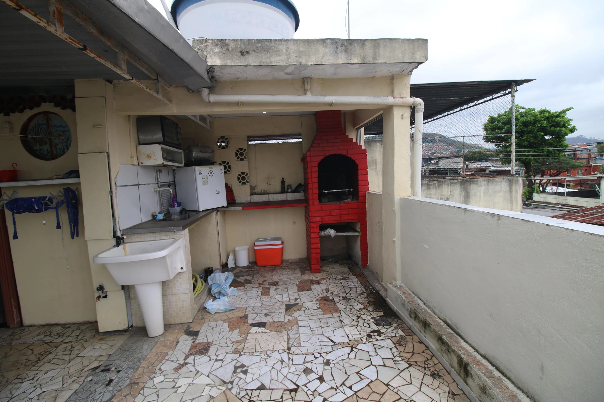 Furnished house with a private garden and 2 bedrooms — photo 27