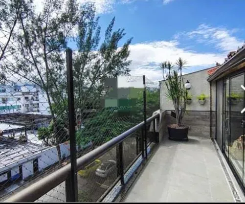 Furnished apartment with 3 bedrooms and 4 bathrooms — photo 14