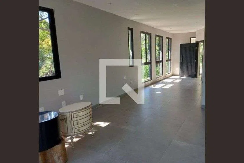 Casa com 5 quartos e cozinha em conceito aberto — photo 7