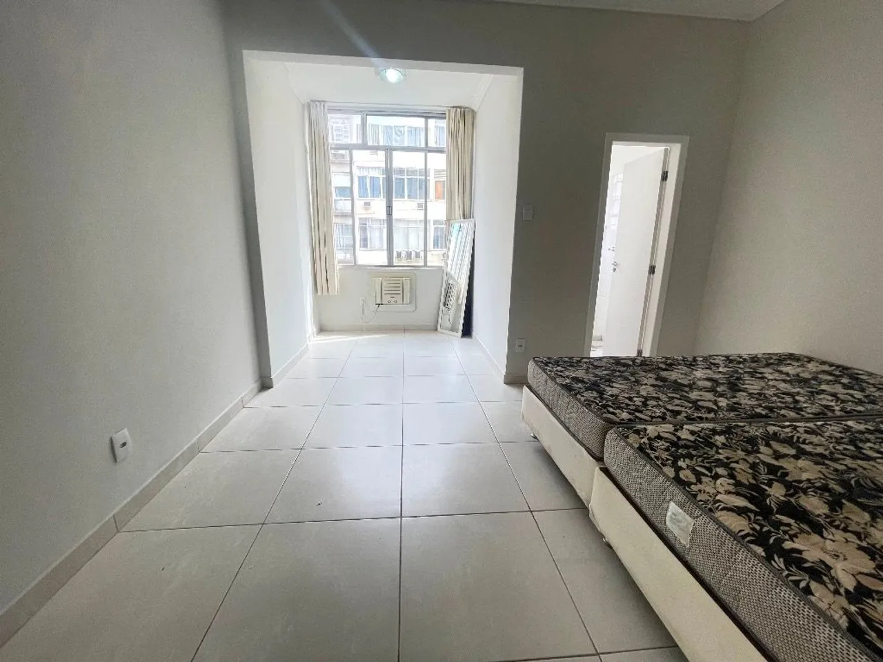 Apartamento de 1 quarto com box de vidro e aquecimento a gás — photo 3