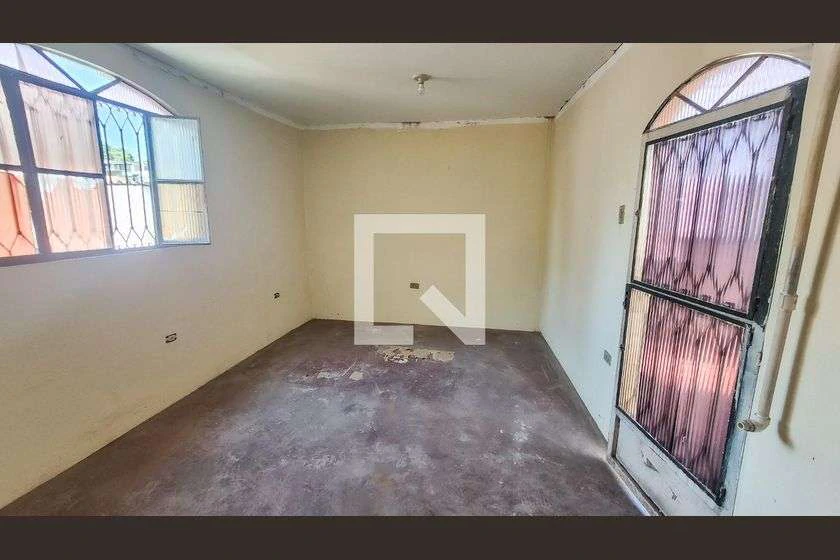 Rental house with 2 bedrooms and 2 bathrooms — photo 3