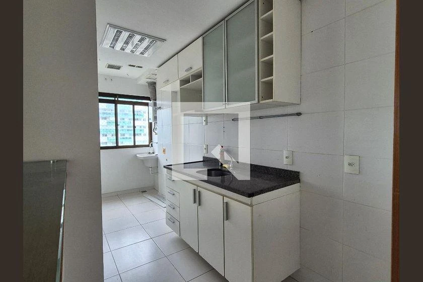 Apartamento de 2 quartos em condomínio com academia — photo 2