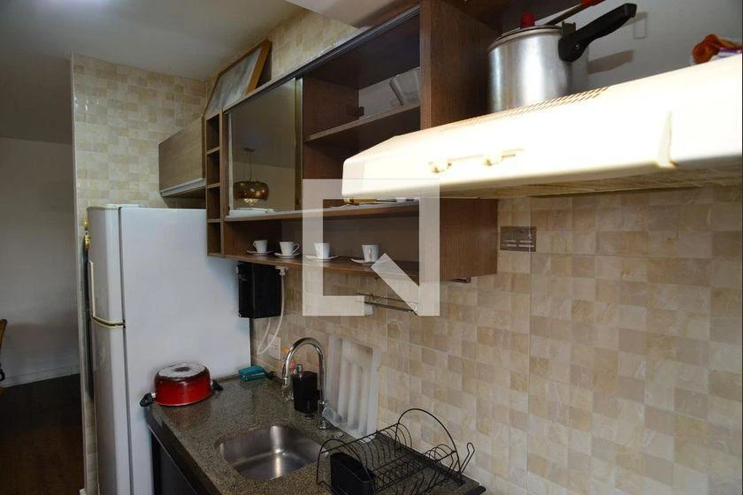 108 m² rental apartment with 2 en-suite bedrooms — photo 11