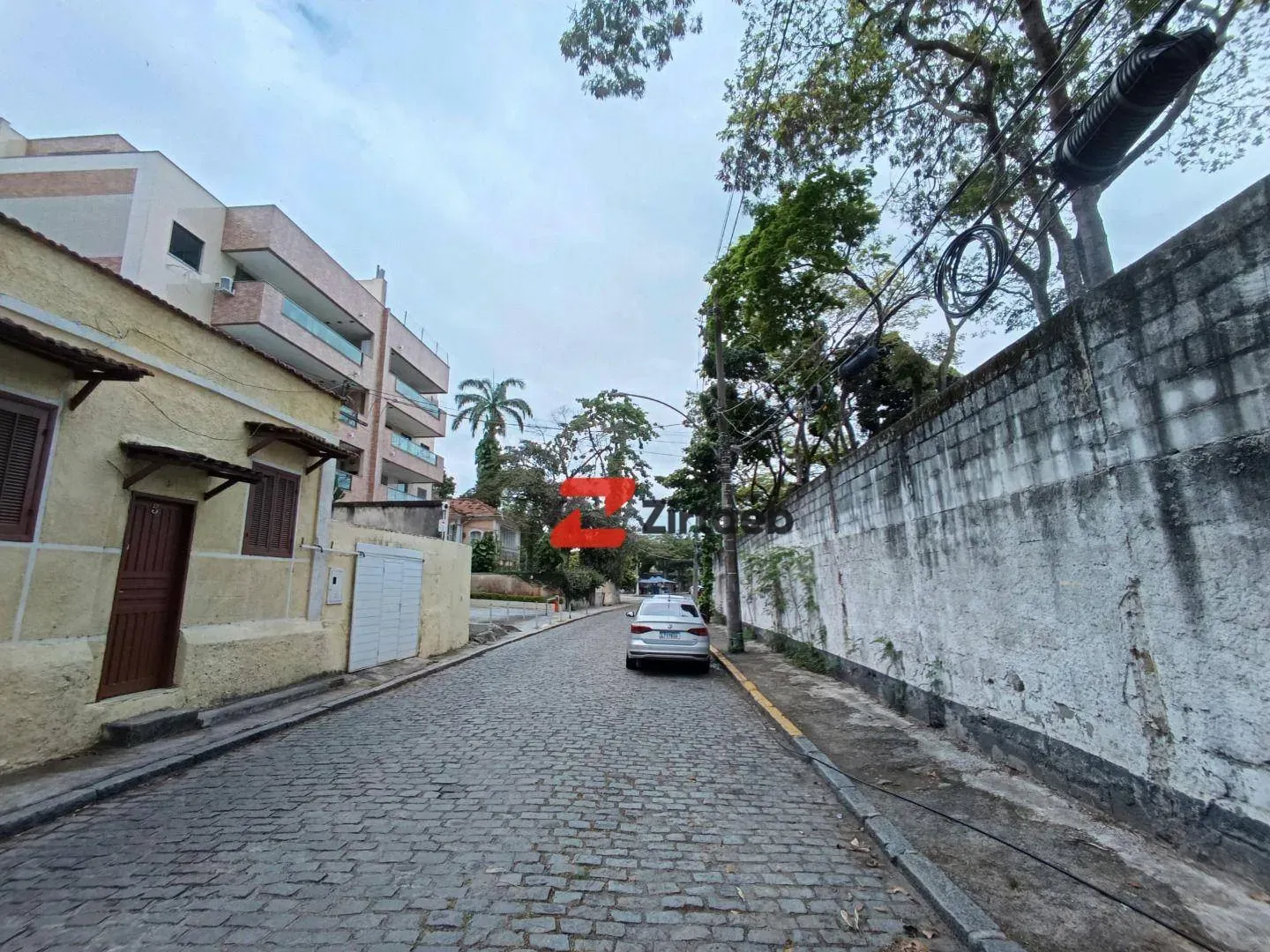 House with 3 bedrooms and 200 m² of tiled floors — photo 10