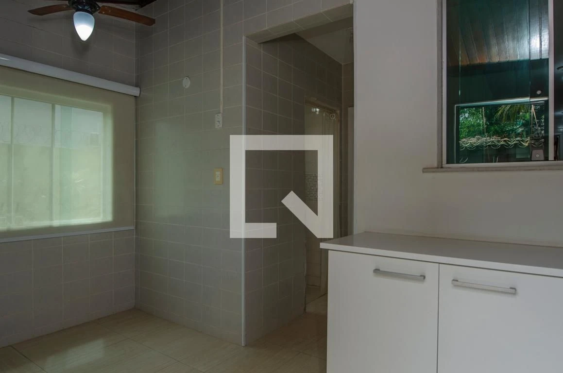 House for rent with 4 bedrooms, 4 baths and 3 parking spots — photo 66