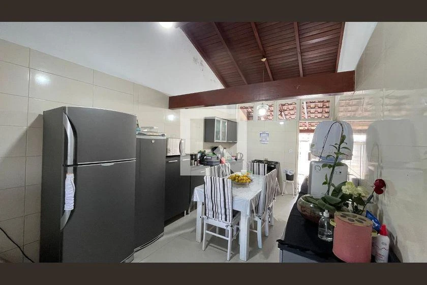 4-bedroom house with a washing machine in Florianópolis — photo 13
