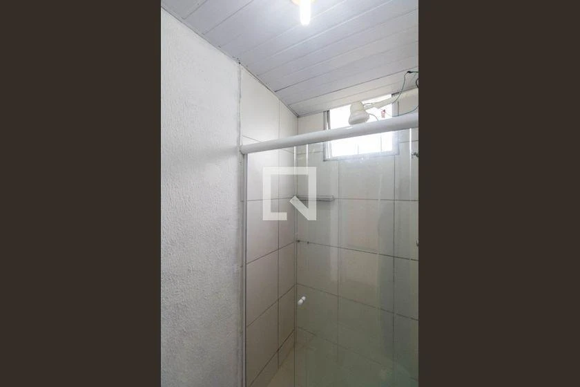 Apartamento de 2 quartos em condomínio com piscina — photo 41