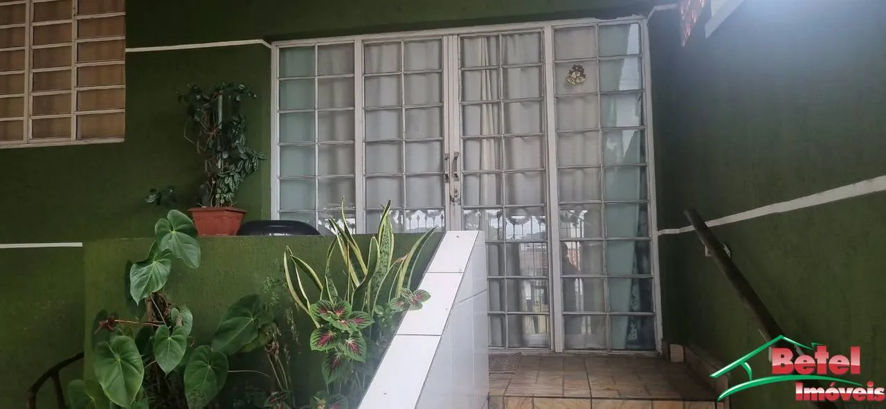 3-bedroom house with a grill on the balcony in Curitiba — photo 40