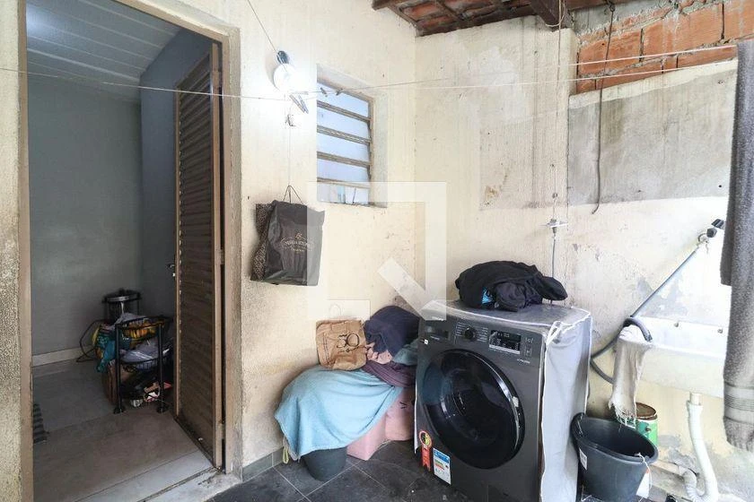 Casa de 2 quartos com máquina de lavar, Bangu — photo 28